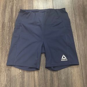 Reebok bike short - 6.5” in seam - pockets - size L
